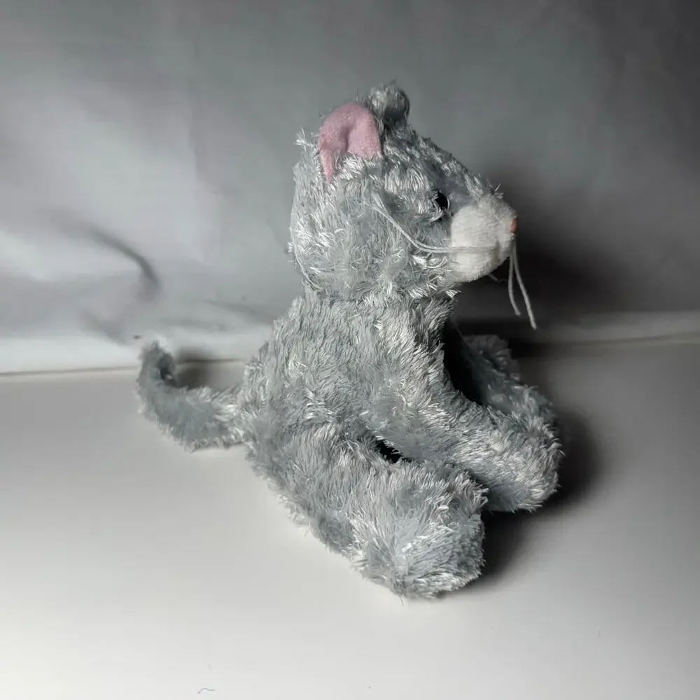 Mary Meyer Fab Fuzz Waffles Grey Gray Kitten Cat Soft Cuddly Adorable Blue Eyes